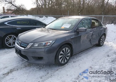 2015 Honda Accord Hybrid Ex-L из США, поврежденный, VIN 1HGCR6F58FA012443
